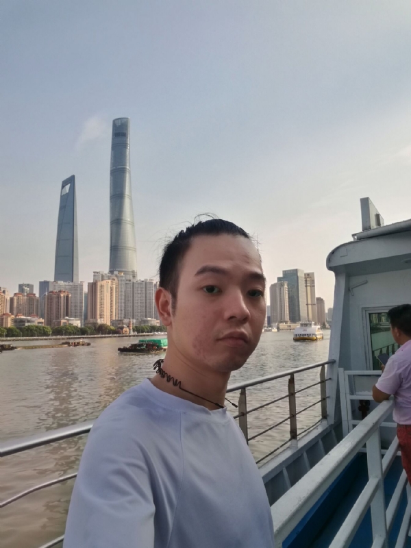 寻找爱情的孤单的第一张照片--上海基督教相亲网